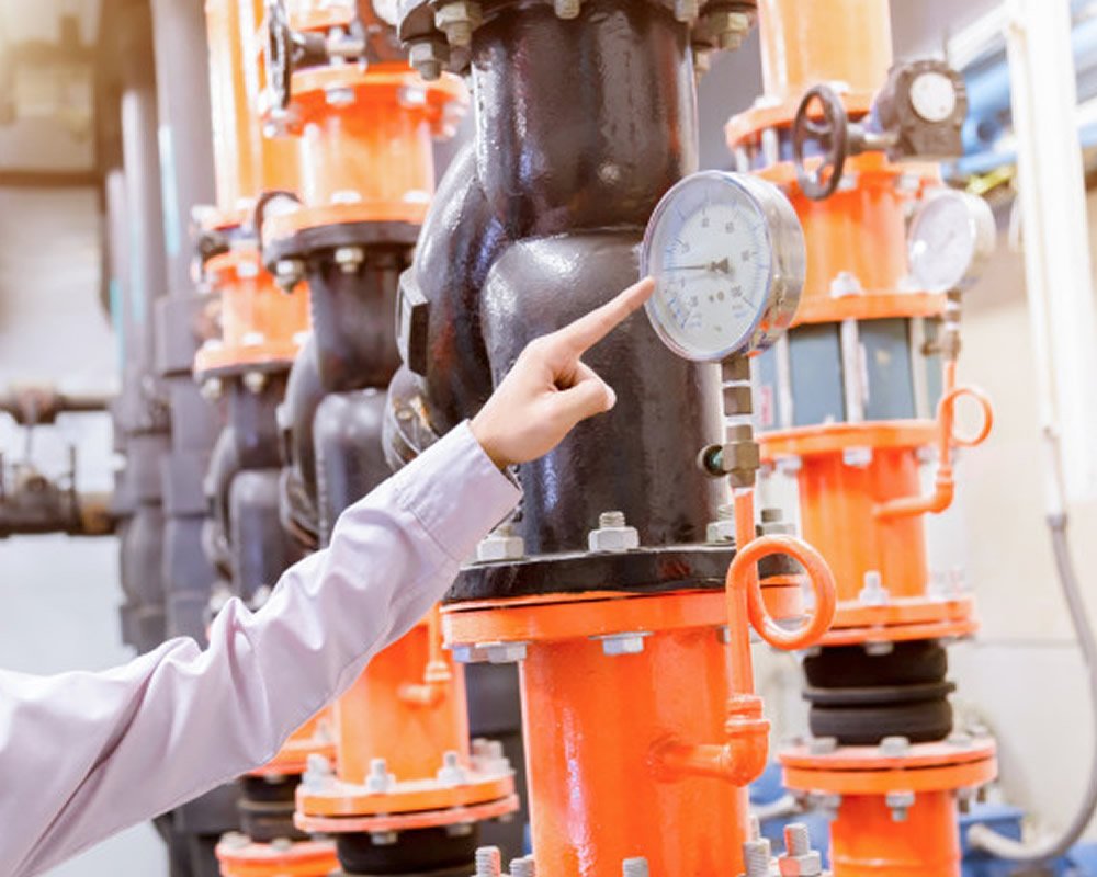 Servicio de mantenimiento a sistemas de refrigeración industrial RISEG 1